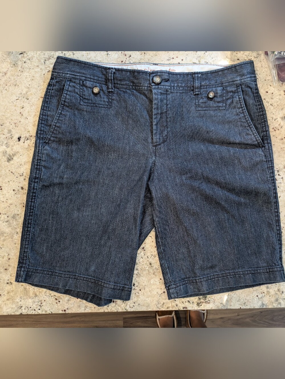 Dockers Women's Size 12 Dark Wash Denim Bermuda Shorts Stretch Cotton